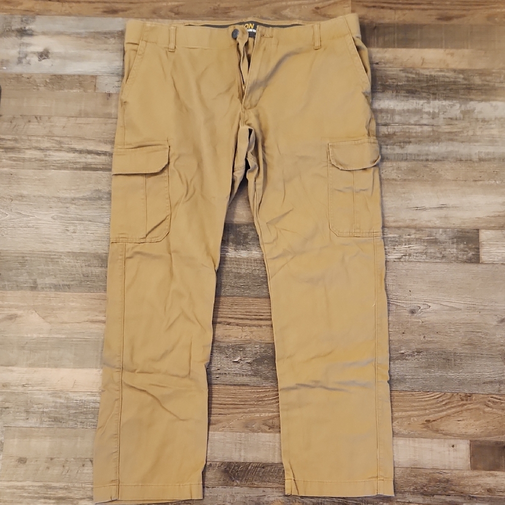 Lee Men's Cargo Pants in Khaki